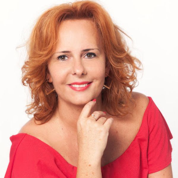 Dr. Irinyi Beatrix
