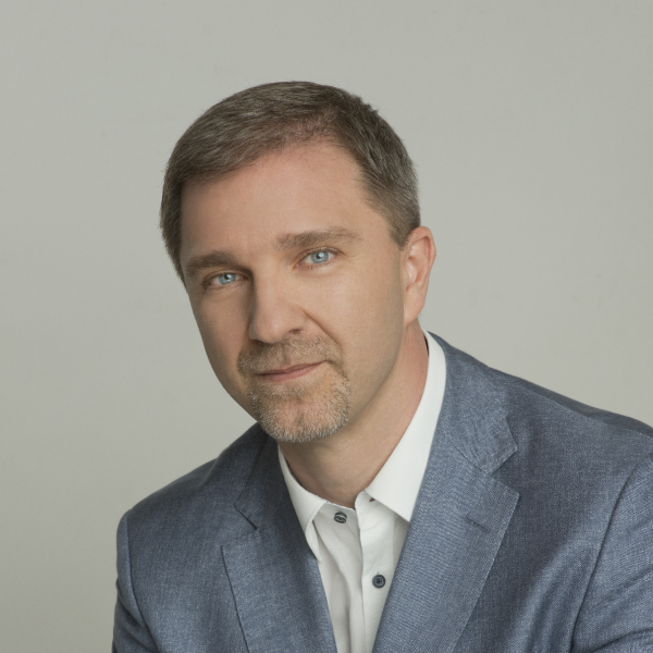 Dr. Viczián Csaba