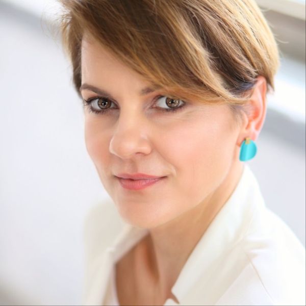 Dr. Buda Bernadett