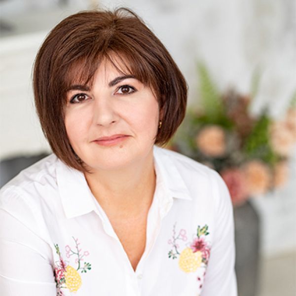 Dr. Lechner Beáta